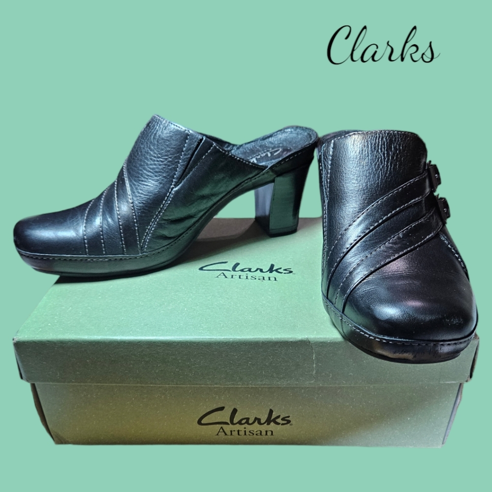 Clarks Artisan Leather Black Artesia Slip On Shoes